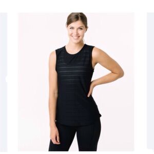 Zyia Active Black Luxe Muscle Relaxed Fit Tank Top with Crew Neck Size XXL